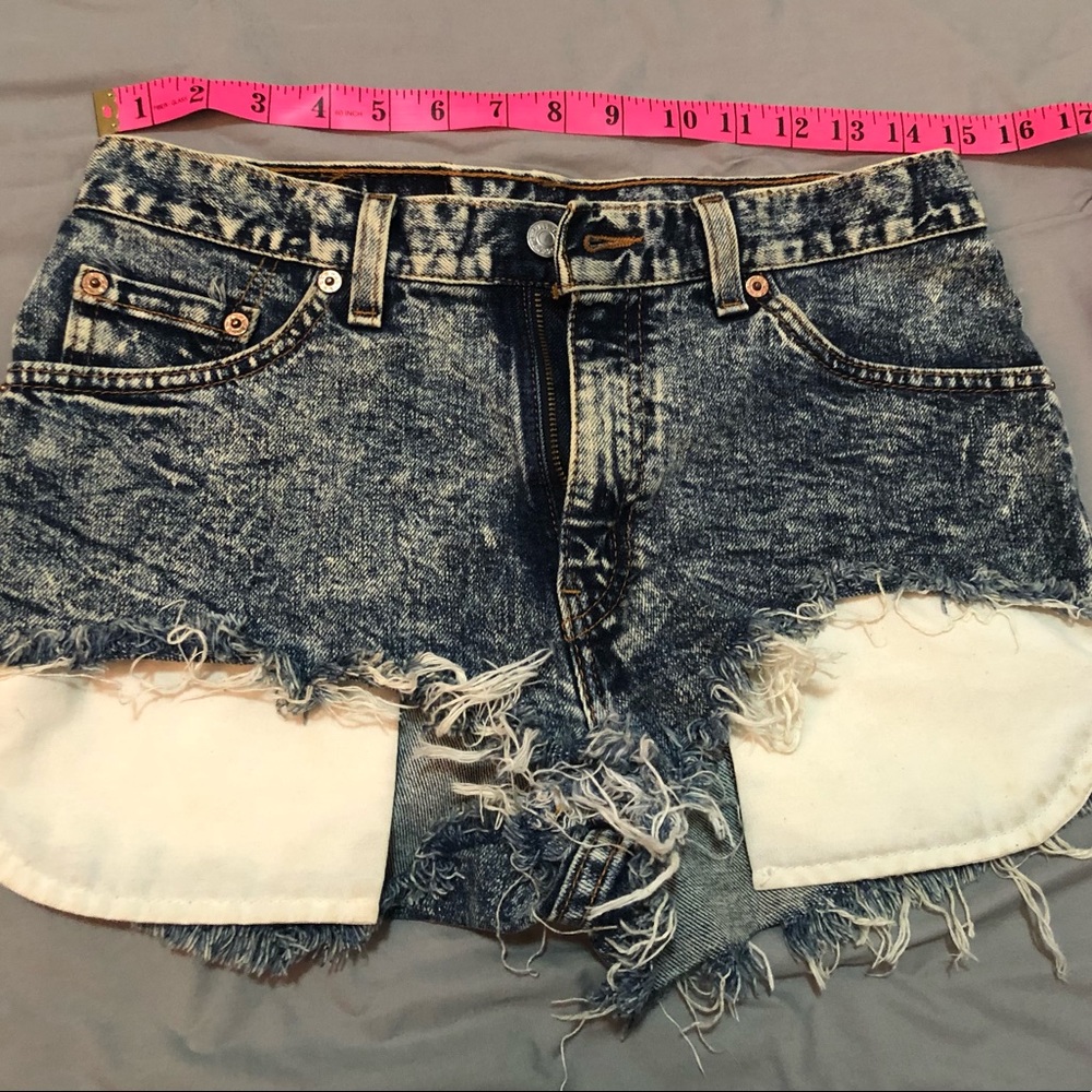 Levi’s vintage cutoff denim shorts